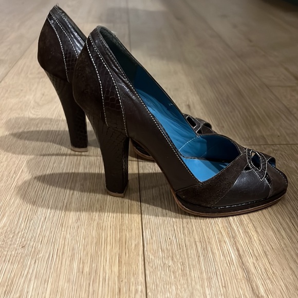 Marc Jacobs platform peep toe heels - Picture 4 of 16